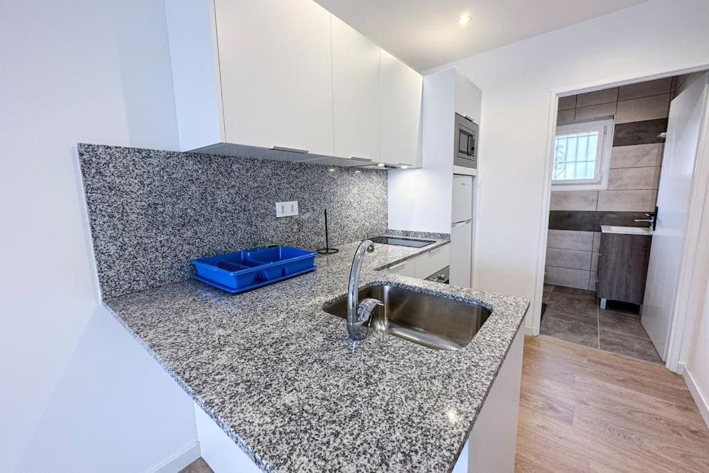 Can Romy Appartement T1 C - A 80M De La Plage De Cala Montgo L' Escala 外观 照片